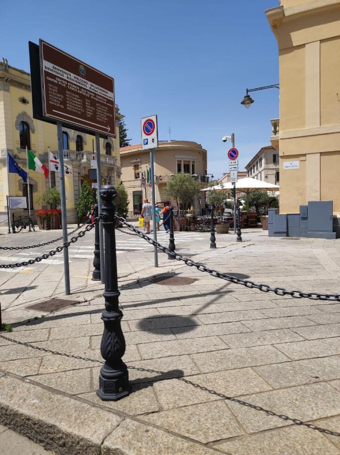 אולביה Seaside Apartments Casa Carla E Casa Andrea מראה חיצוני תמונה