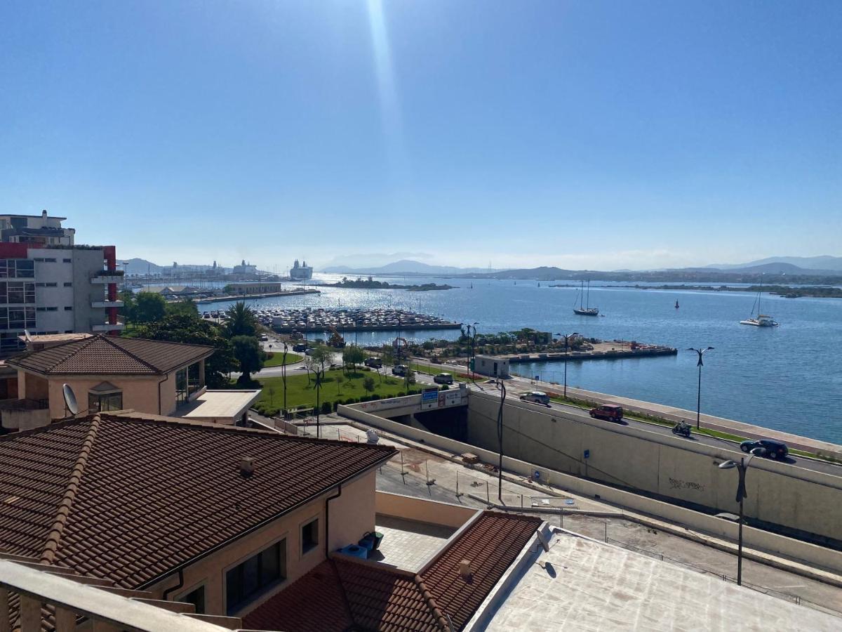 אולביה Seaside Apartments Casa Carla E Casa Andrea מראה חיצוני תמונה
