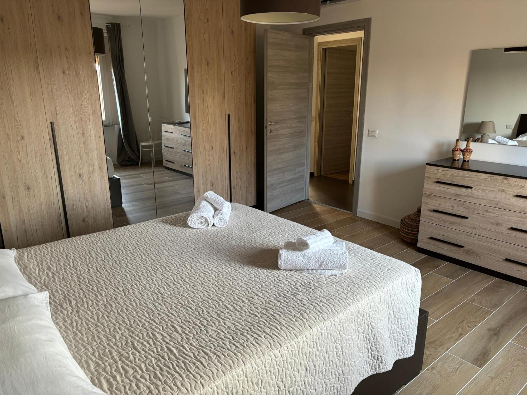 אולביה Seaside Apartments Casa Carla E Casa Andrea מראה חיצוני תמונה